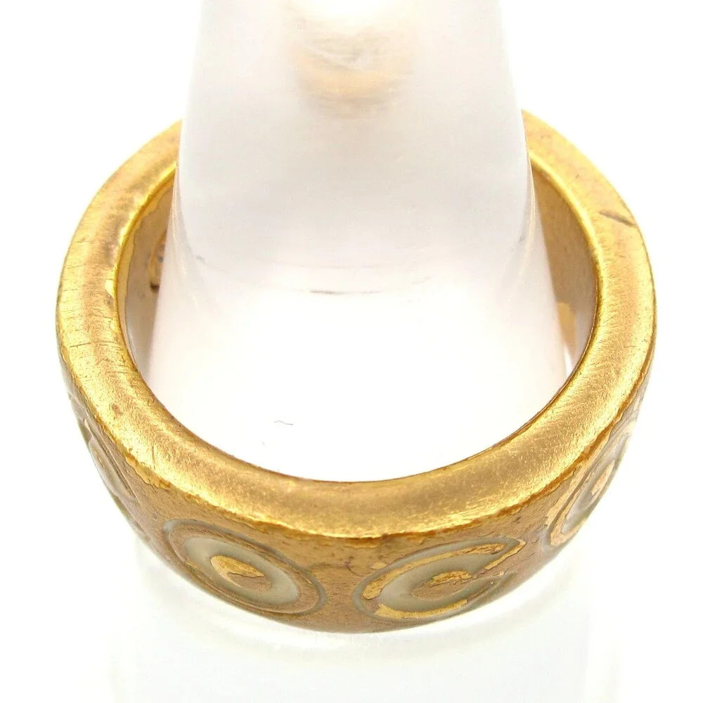 Chanel Coco Ring Gold Cream